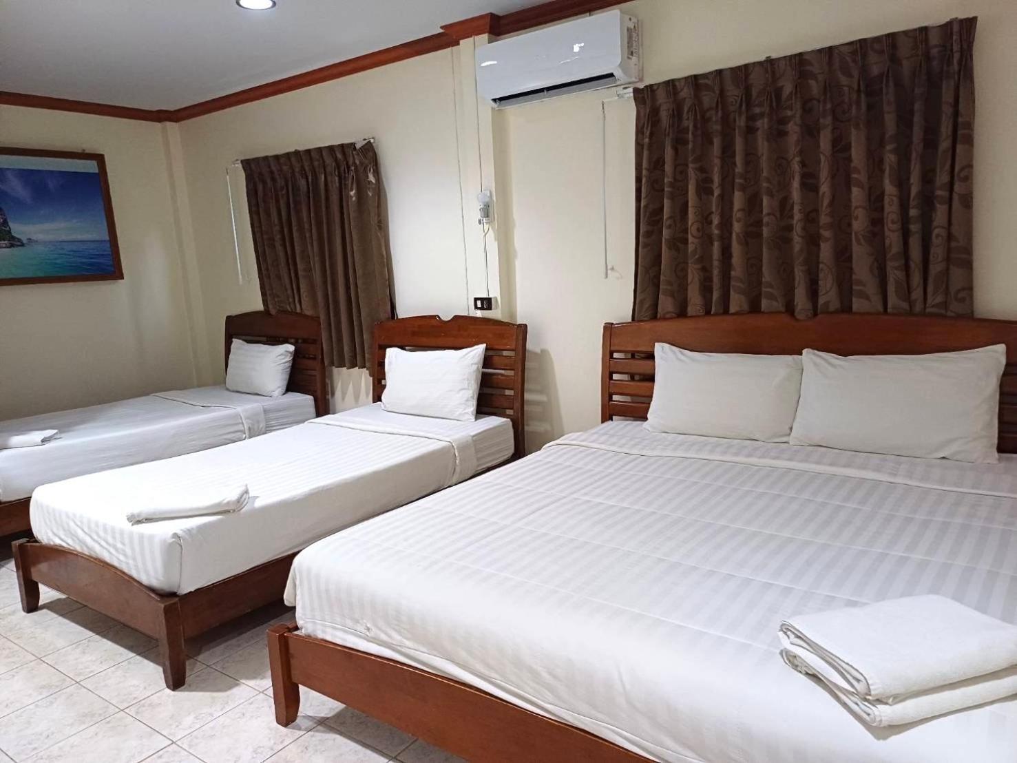 Отель Golden Bee Phiphi Экстерьер фото