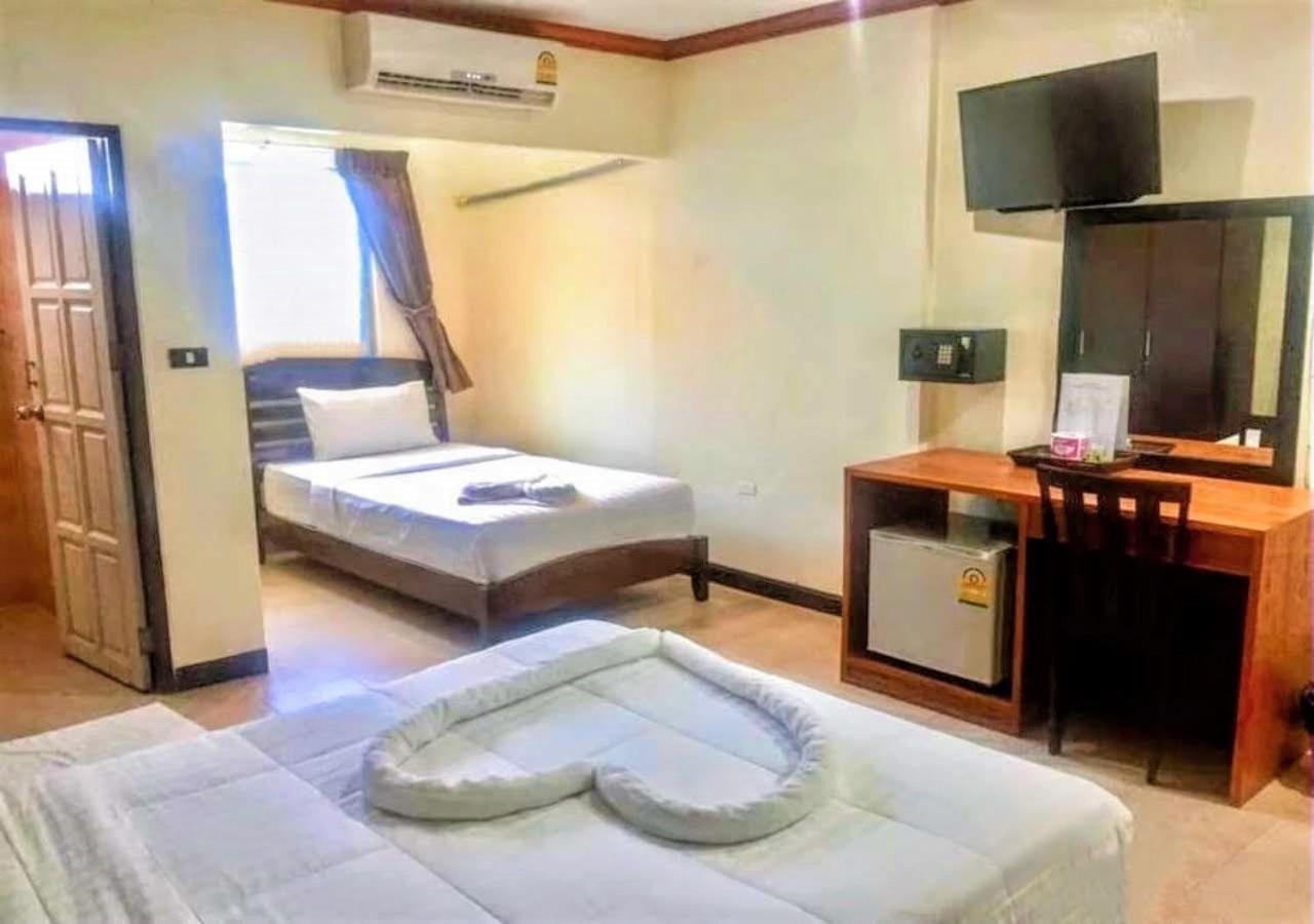 Отель Golden Bee Phiphi Экстерьер фото